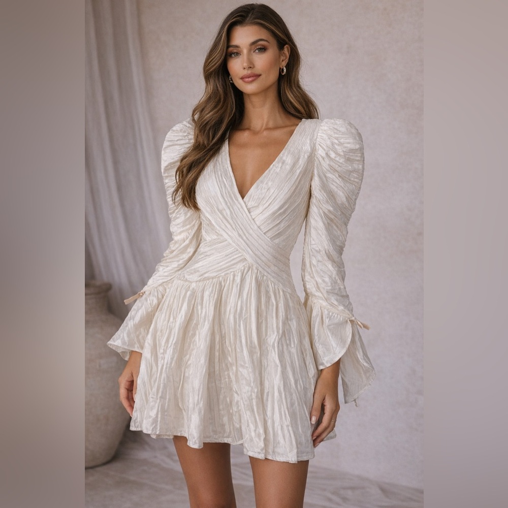 Retrofete Evelyn‎ Dress White Puff Sleeve Mini NWT XS
